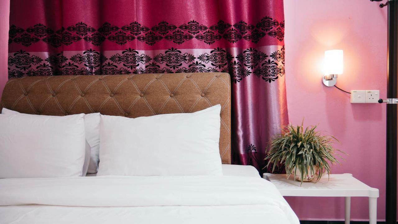 Sura Inn Дунгун Экстерьер фото